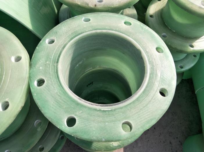 Take you to understand the molding method of FRP flange